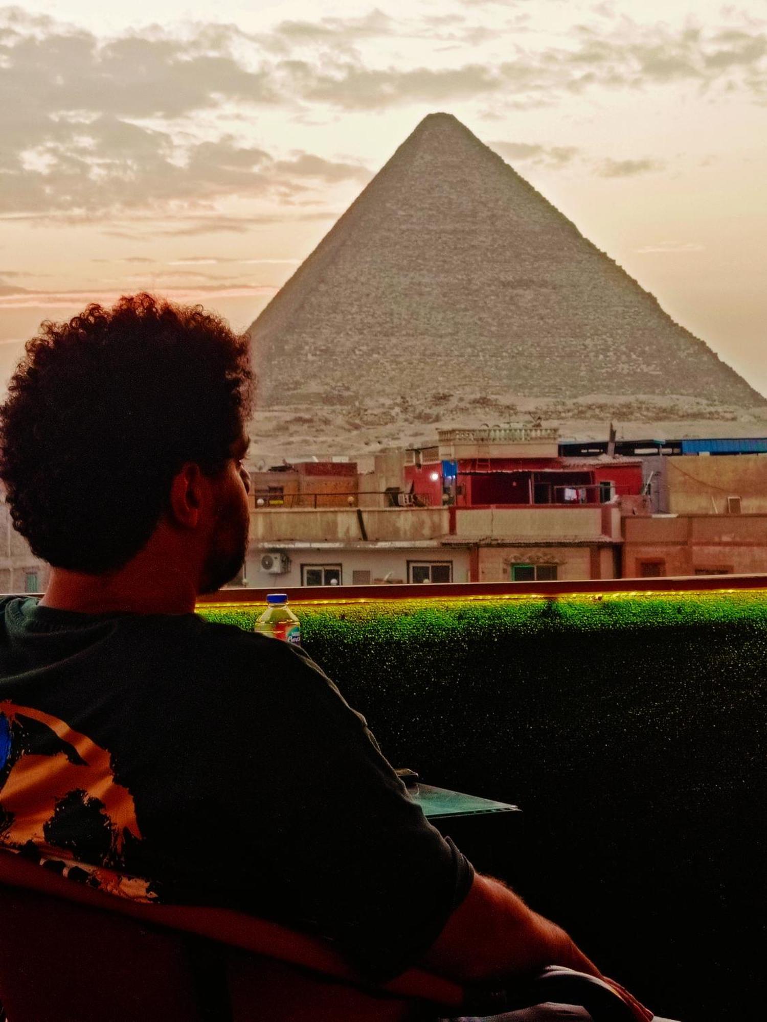 Magic Golden Pyramids View Hotel Kafret el-Gabal Eksteriør billede